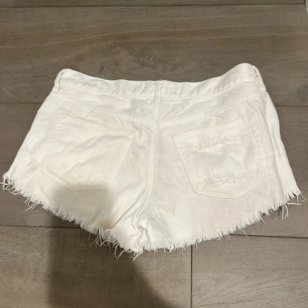 Free People White Denim Shorts (Loving Good Vibrations)